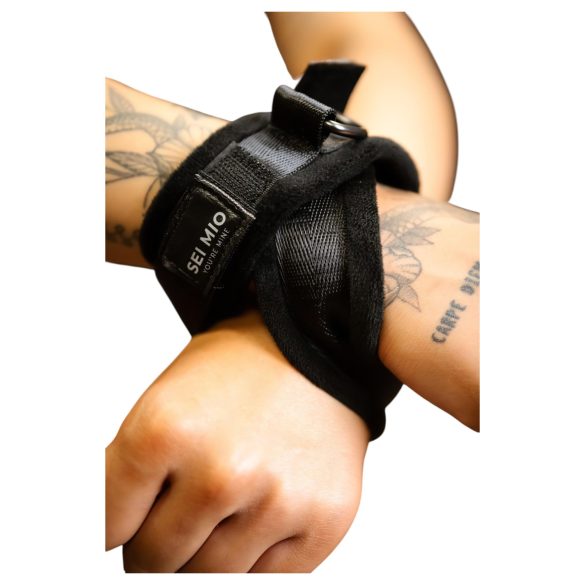 Sei Mio - Black Crossed Handcuffs