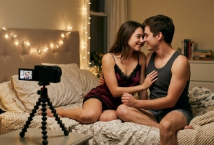 How to Make Homemade Porn in 5 Steps